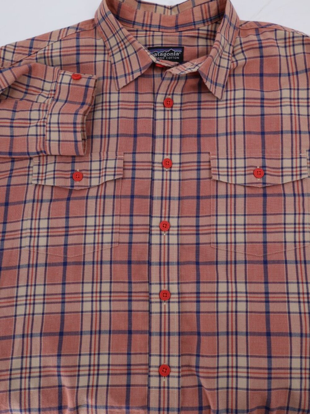 Patagonia shirt Mens medium Long Sleeved Buckshot Flannel Cotton Blend plaid
